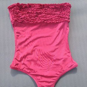 BCBG MaxAzria one piece ruffle tube swimsuit - Size XS (small flaw)